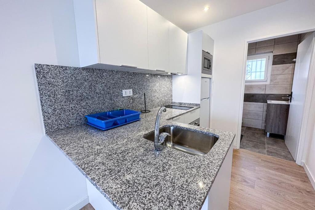 Can Romy Appartement T1 C - A 80M De La Plage De Cala Montgo L' Escala Екстериор снимка
